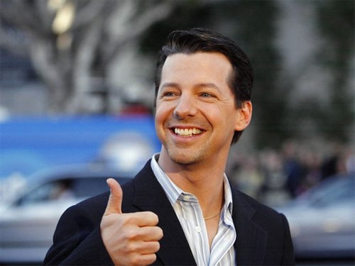 Sean Hayes sarà un padre gay in un telefilm della NBC Televisione Gay 