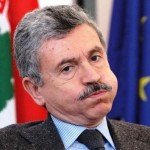 Massimo D'Alema: "I diritti gay possono attendere, prima bisogna riformare lo Stato e rimettere in moto l’economia" Cultura Gay Video 