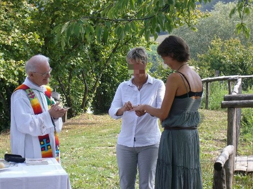 Padova, don Franco Barbero benedice amore lesbico Cultura Gay 