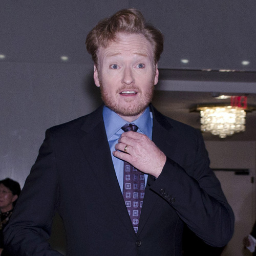 Conan O' Brien celebra matrimonio gay nel suo show GLBT News Televisione Gay 