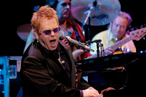 Matrimoni gay, Elton John ringrazia il governatore di New York Cultura Gay 