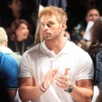 Kellan Lutz preferisce i gay: "I ragazzi eterosessuali sono sciatti" Gossip Gay 