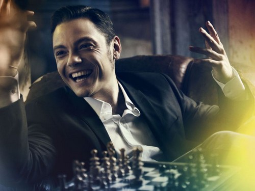 Tiziano Ferro sul suo coming out: "Ho vinto la battaglia contro l’autodistruzione" Cultura Gay Primo Piano 