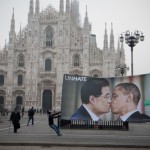 Baci gay nella nuova campagna Benetton Cultura Gay Gallery 