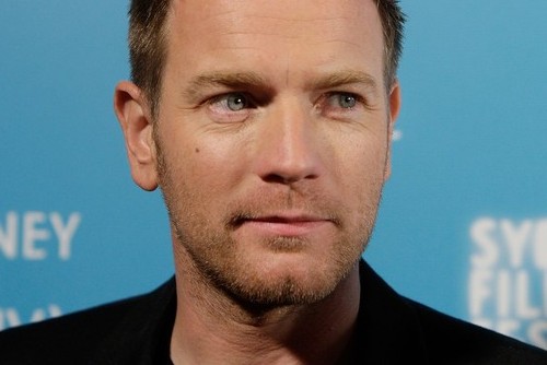 Ewan McGregor: "Non ho interpretato un gay, ho interpretato Phillip Morris" Primo Piano 