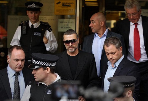 George Michael dimesso dall'ospedale GLBT News Primo Piano 