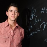 Nick Jonas contro il bullismo verso gli omosessuali Omofobia 
