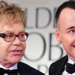 Elton John e David Furnish in terapia: il figlio dovrà sapere che ha due papà Gossip Gay 