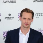 Alexander Skarsgard e Charlize Theron entrano in un bar gay Gossip Gay Icone Gay 