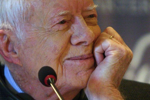 Jimmy Carter: "Ai gay dovrebbe essere consentito di sposarsi nelle cerimonie civili" Cultura Gay 