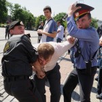 Roma, manifestazione di protesta all'ambasciata russa contro le multe omofobe Omofobia 