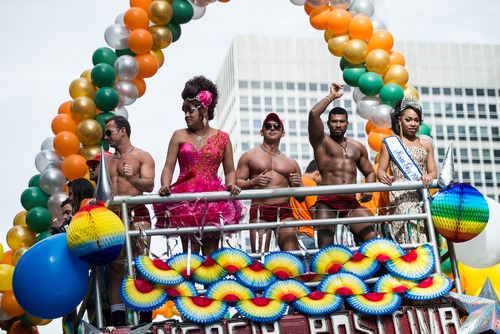 Gay pride: scontro all'interno di Futuro e libertà  Cultura Gay 