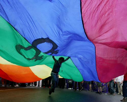 Cagliari: approvato il registro delle unioni di fatto Cultura Gay 