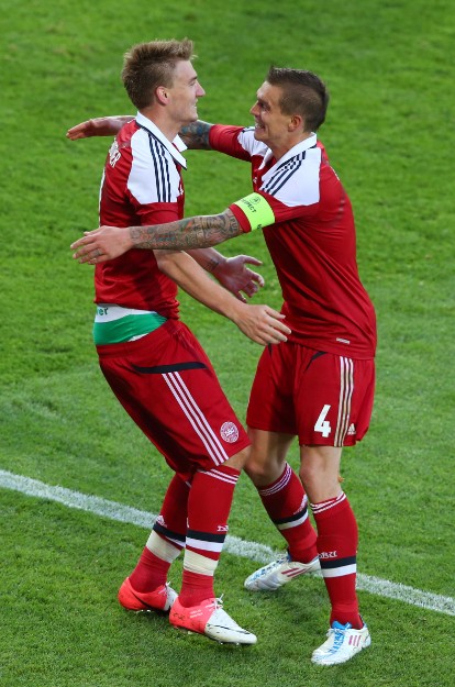 Euro 2012: Nicklas Bendtner slip verdi in vista (foto) Gallery Icone Gay 