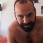 Cercavo attivo, parodia gay Emma Marrone (video) Video 