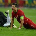 Euro 2012: Cristiano Ronaldo pose gay (foto) Gallery Icone Gay 