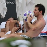 Lionel Messi hot al mare (foto) Gallery Icone Gay 