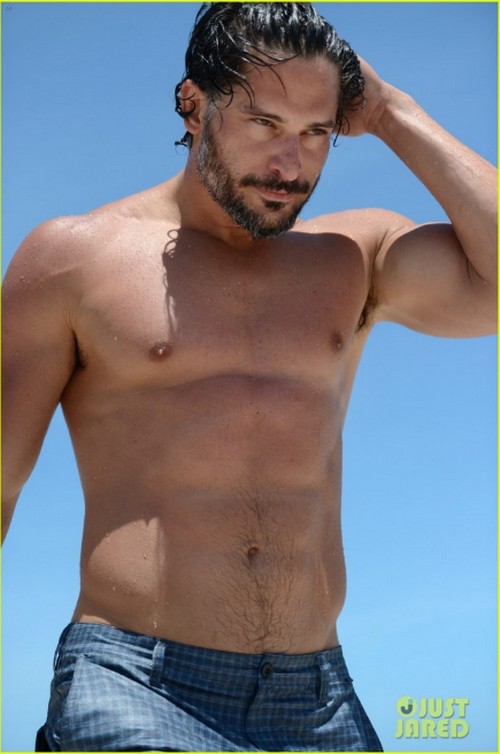 Joe Manganiello hot al mare (foto) Gallery Icone Gay 