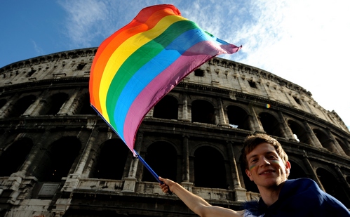 Gay Help Line: presentata la campagna 2012 Cultura Gay 