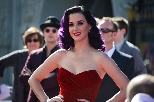 Diritti gay: Katy Perry a favore di Barack Obama GLBT News 