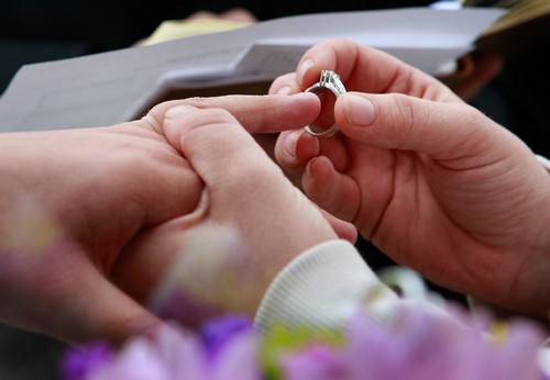 Matrimoni gay, 3mila coppie a New York hanno detto sì Cultura Gay 