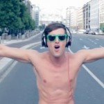 Luca Dirisio fisico hot nel video Dentro un’altra estate (foto)  Gallery Icone Gay 