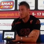 Totti rispetta l'omofobia (video) Cultura Gay Primo Piano 