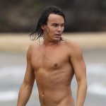 Tyler Blackburn in vacanza alle Hawaii (Foto) Gallery Icone Gay 