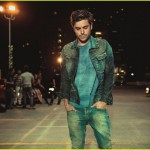 Zac Efron sexy per John John Denim (Foto) Gallery Icone Gay 